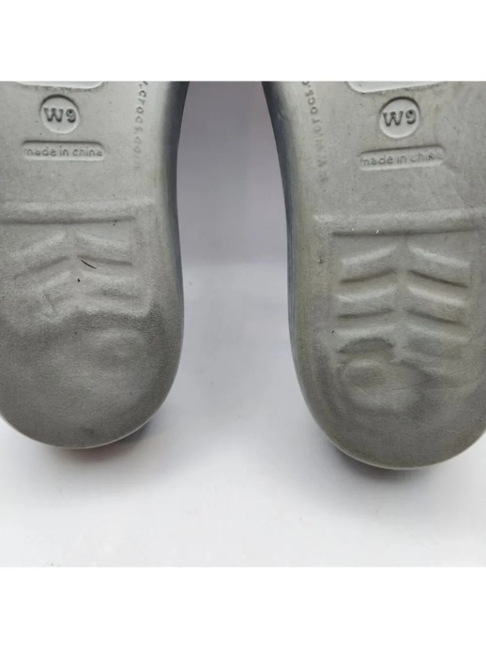 Crocs Patricia Gray Grey Womens Strappy Sandals Slide Comfort Size 9 USED Casual